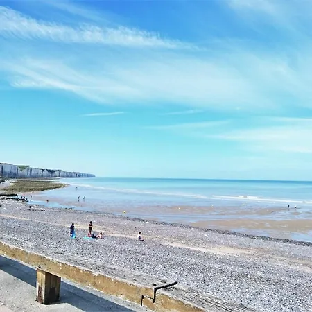 شقة Avec Vue Directe Sur La Mer De *
